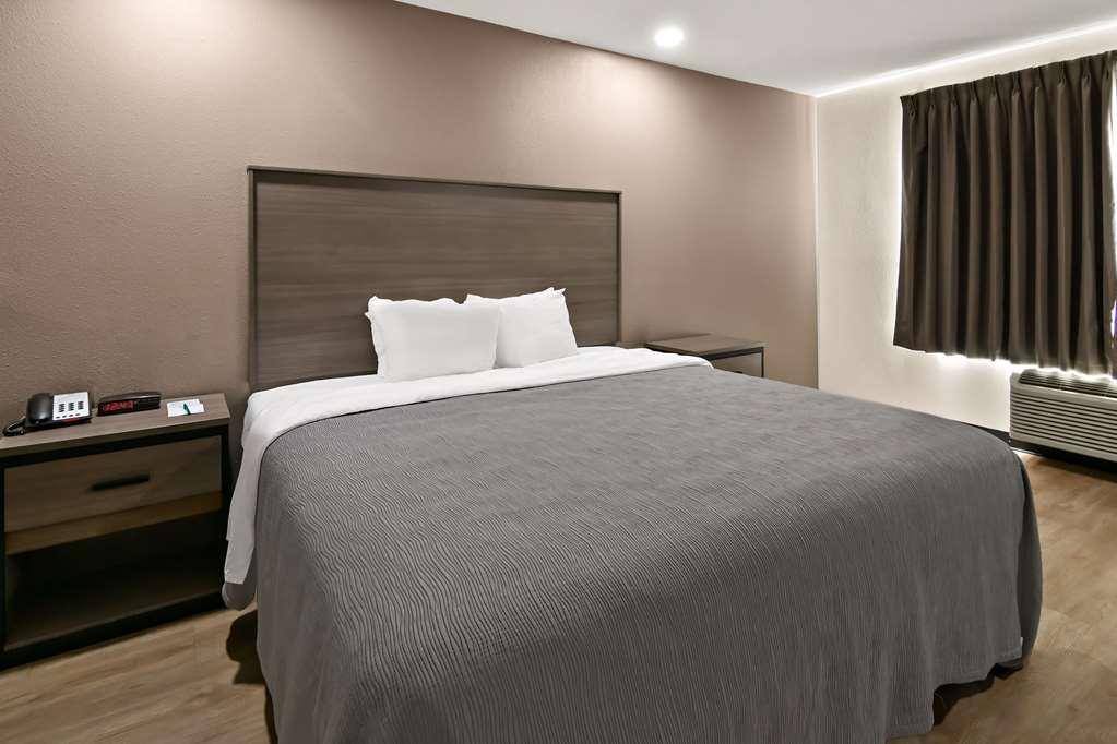 Quality & Hotel Weatherford